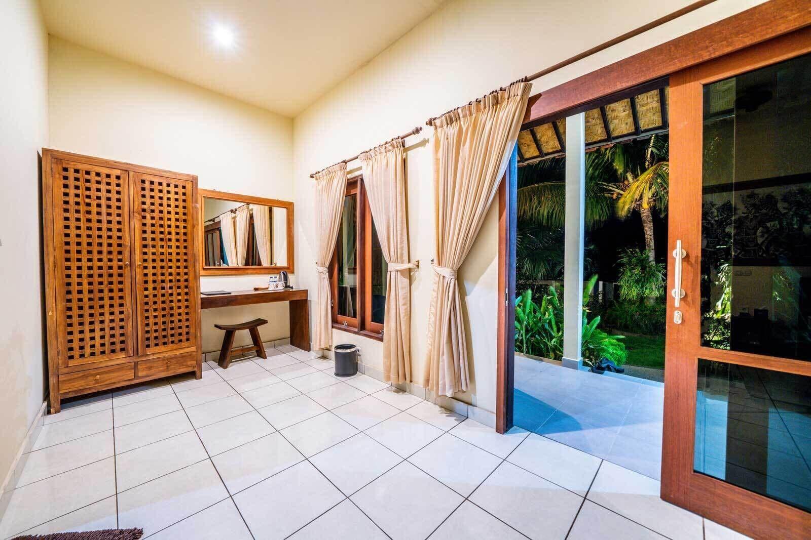 Tulamben Ocean Sun Dive Resort מראה חיצוני תמונה