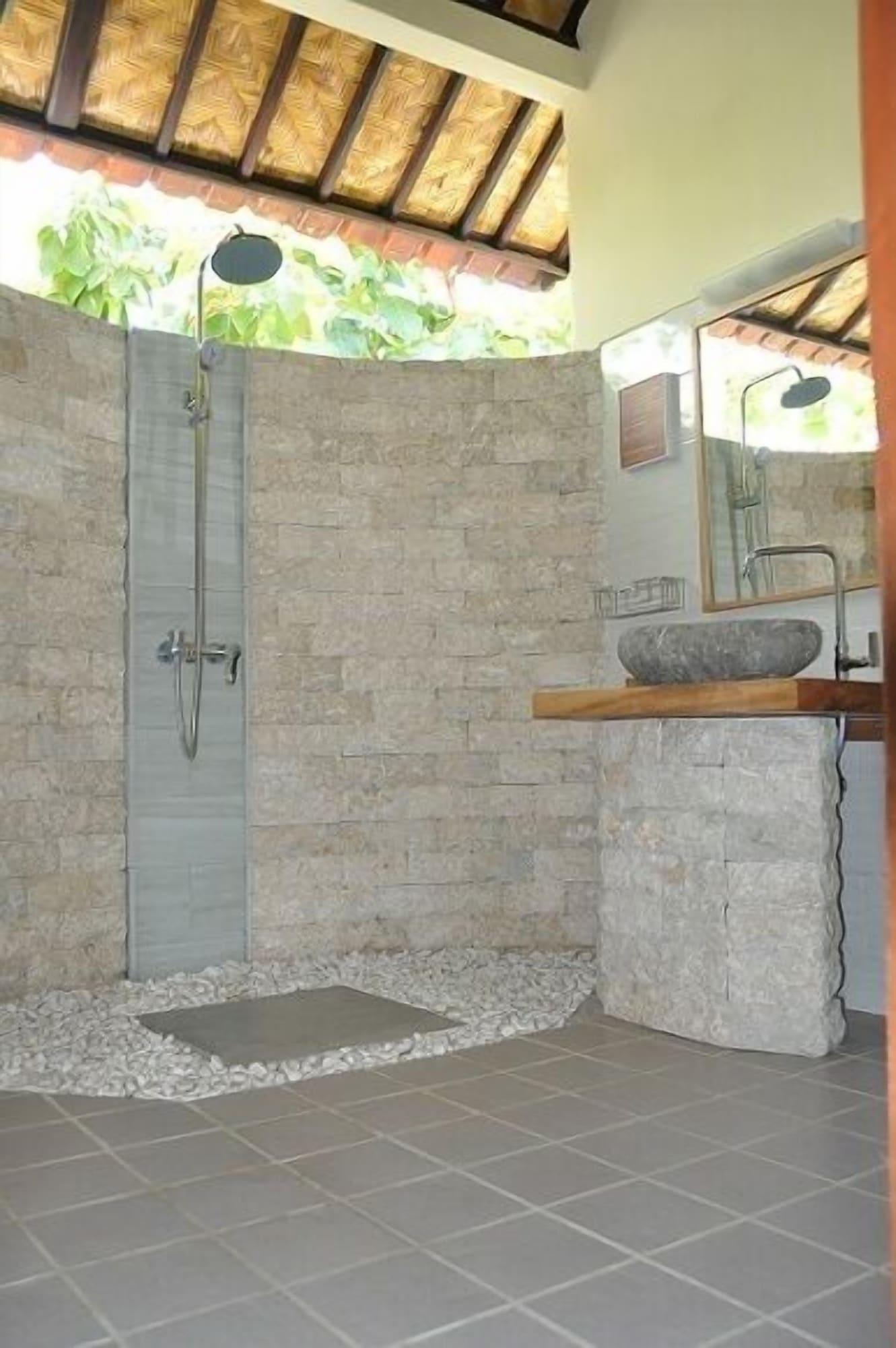 Tulamben Ocean Sun Dive Resort מראה חיצוני תמונה