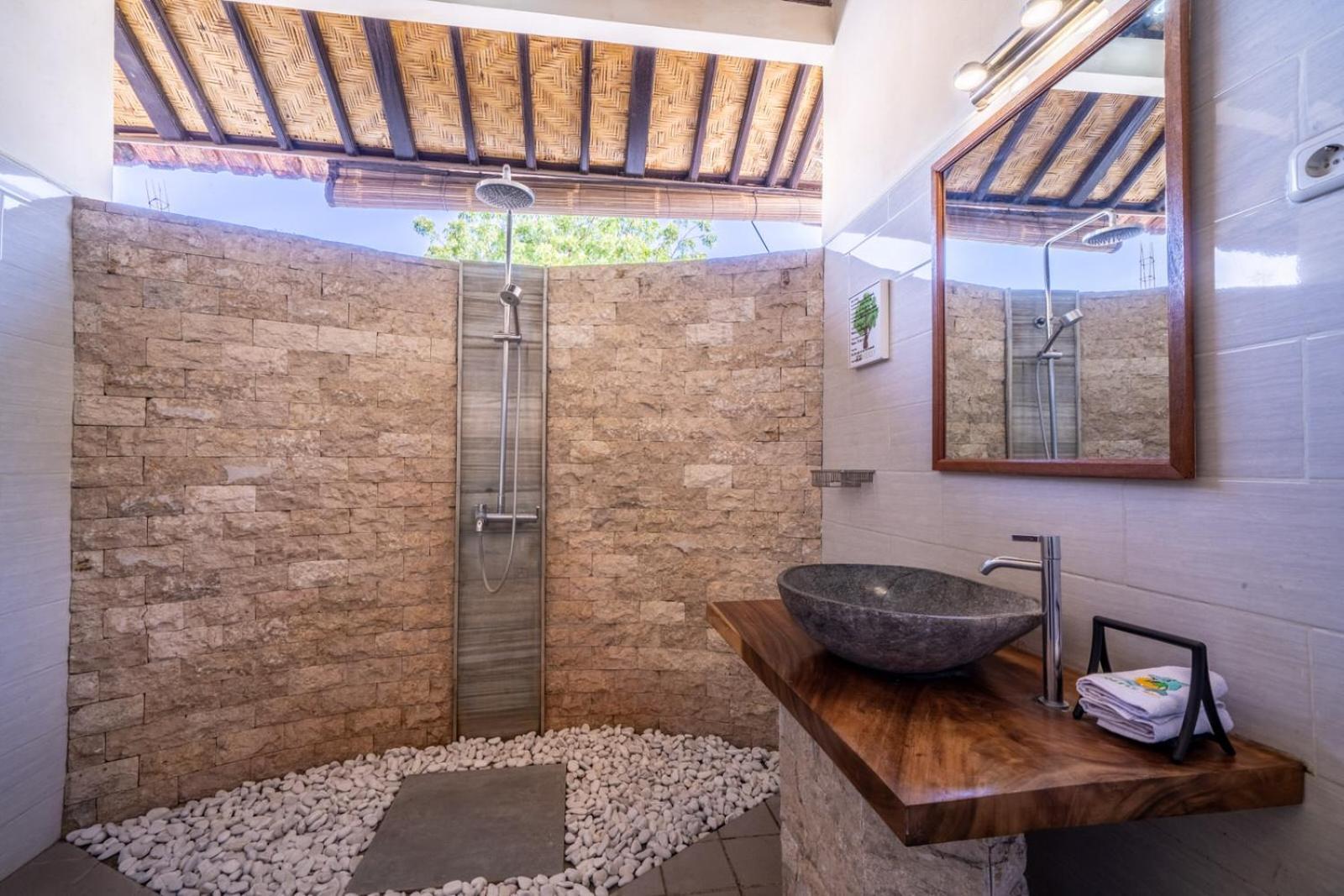 Tulamben Ocean Sun Dive Resort מראה חיצוני תמונה