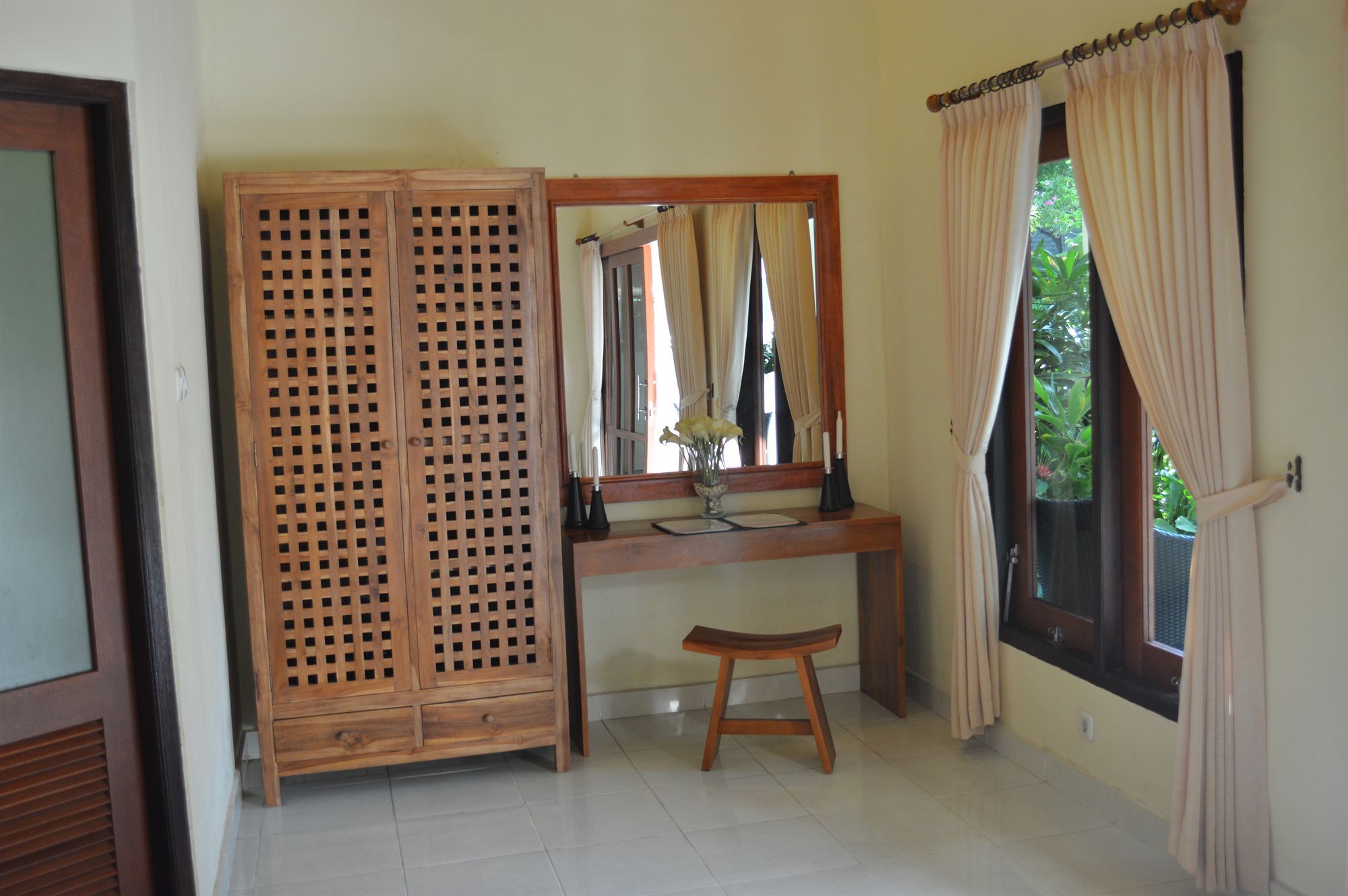 Tulamben Ocean Sun Dive Resort מראה חיצוני תמונה